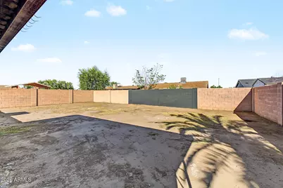 2535 N 50th Drive, Phoenix, AZ 85035 - Photo 23