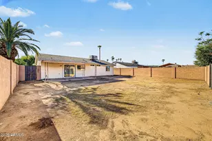2535 N 50th Dr, Phoenix, AZ 85035 - Photo 25