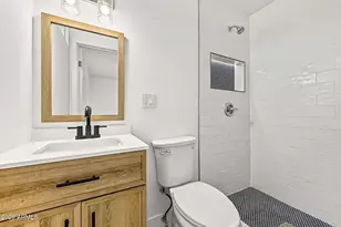 2535 N 50th Dr, Phoenix, AZ 85035 - Photo 13