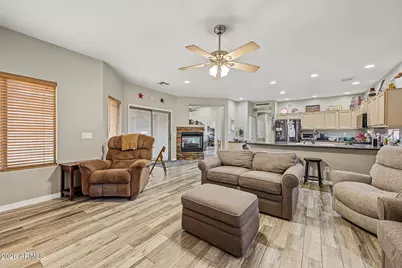 281 W Brooks Street, Gilbert, AZ 85233 - Photo 11