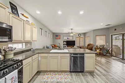 281 W Brooks Street, Gilbert, AZ 85233 - Photo 15