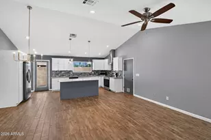 836 E Audrey Ln, Phoenix, AZ 85022 - Photo 5