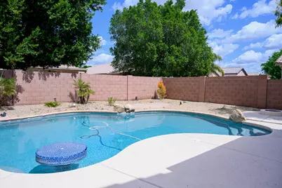 8710 E Pinchot Avenue, Scottsdale, AZ 85251 - Photo 23