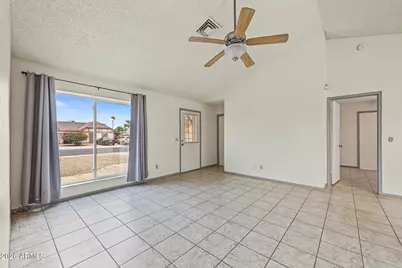 12332 N 86th Lane, Peoria, AZ 85381 - Photo 7