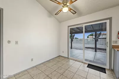 12332 N 86th Lane, Peoria, AZ 85381 - Photo 9