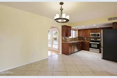 2102 W Knox Road, Chandler, AZ 85224 - Photo 17