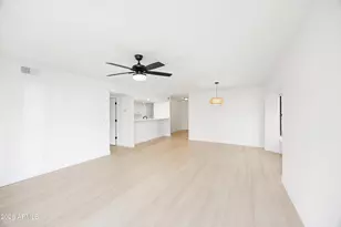 1021 S Greenfield Rd, Mesa, AZ 85206 - Photo 7