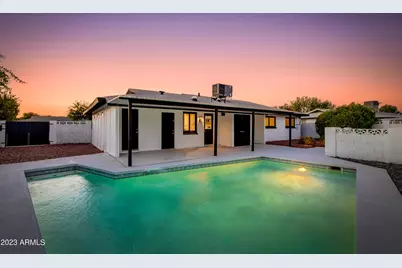 8719 E Rancho Vista Drive, Scottsdale, AZ 85251 - Photo 1