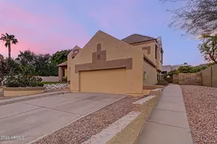 12808 S 38th St, Phoenix, AZ 85044 - Photo 3