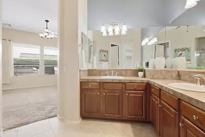 12395 W Rosewood Lane, Peoria, AZ 85383 - Photo 23