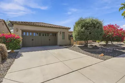 12395 W Rosewood Lane, Peoria, AZ 85383 - Photo 3