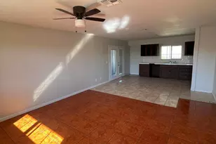 5631 N 67th Dr, Glendale, AZ 85303 - Photo 3