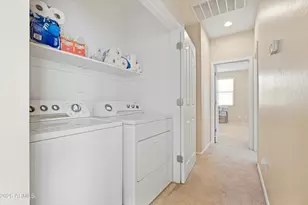 2909 E Dunbar Dr E, Phoenix, AZ 85042 - Photo 23