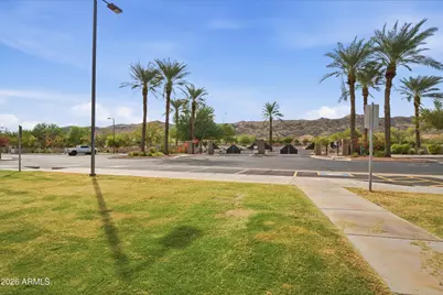 2909 E Dunbar Drive E, Phoenix, AZ 85042 - Photo 27