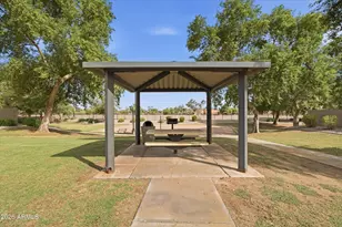 2909 E Dunbar Dr E, Phoenix, AZ 85042 - Photo 25