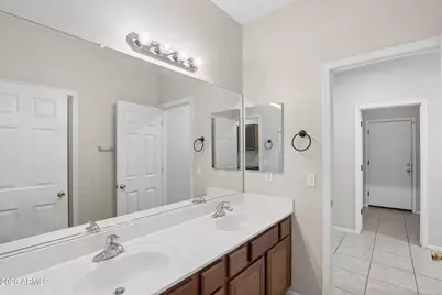 8858 W Myrtle Avenue, Glendale, AZ 85305 - Photo 17