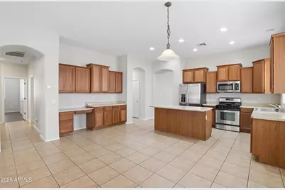 8858 W Myrtle Avenue, Glendale, AZ 85305 - Photo 3