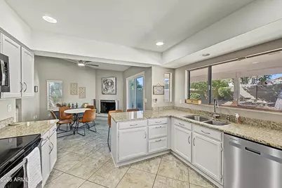 3708 E Renee Drive, Phoenix, AZ 85050 - Photo 13