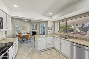 3708 E Renee Dr, Phoenix, AZ 85050 - Photo 13