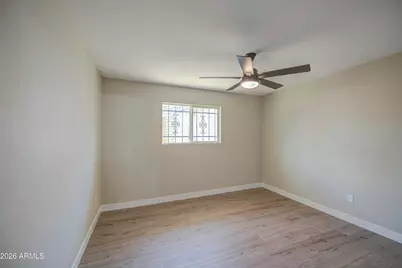 4750 N 39th Drive, Phoenix, AZ 85019 - Photo 21
