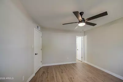 4750 N 39th Drive, Phoenix, AZ 85019 - Photo 23