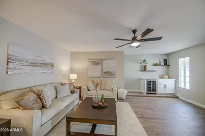 4750 N 39th Drive, Phoenix, AZ 85019 - Photo 13