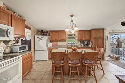 12027 S Dean Road, Buckeye, AZ 85326 - Photo 9