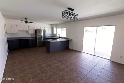 3154 W Lisbon Lane, Phoenix, AZ 85053 - Photo 7