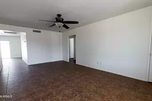 3154 W Lisbon Ln, Phoenix, AZ 85053 - Photo 13