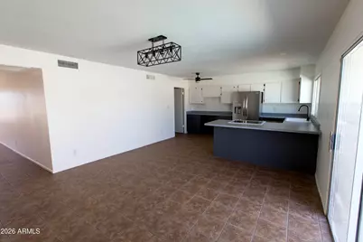 3154 W Lisbon Lane, Phoenix, AZ 85053 - Photo 9