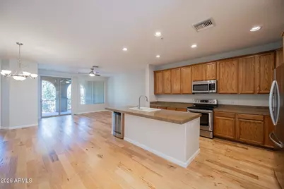 10655 N 9th Street #213, Phoenix, AZ 85020 - Photo 9