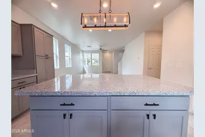 1823 W 22nd Avenue, Apache Junction, AZ 85120 - Photo 9