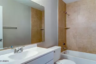 8415 W Corrine Dr, Peoria, AZ 85381 - Photo 11