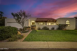 3169 E Berridge Ln, Phoenix, AZ 85016 - Photo 1