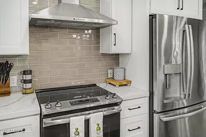 3169 E Berridge Lane, Phoenix, AZ 85016 - Photo 27