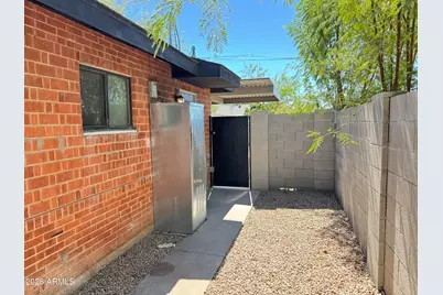 319 W Highland Avenue #Apt 3, Phoenix, AZ 85013 - Photo 13