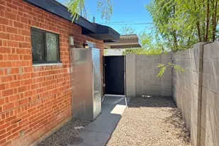 319 W Highland Ave, Phoenix, AZ 85013 - Photo 13