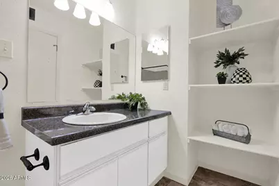 1935 W Morten Avenue #23, Phoenix, AZ 85021 - Photo 17