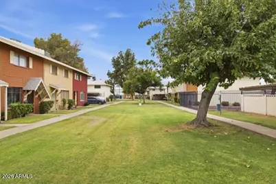 6680 N 43rd Avenue, Glendale, AZ 85301 - Photo 3