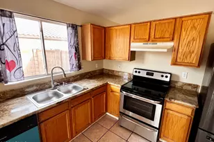 8212 W Apache St, Phoenix, AZ 85043 - Photo 5