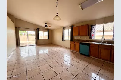 8212 W Apache Street, Phoenix, AZ 85043 - Photo 3