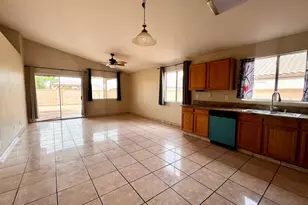 8212 W Apache St, Phoenix, AZ 85043 - Photo 3