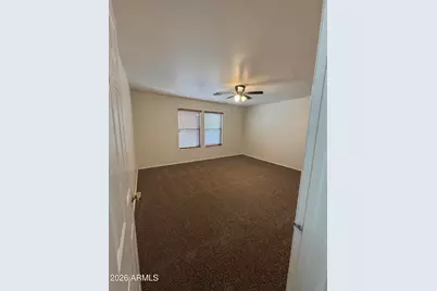 3209 W Saint Catherine Avenue, Phoenix, AZ 85041 - Photo 21