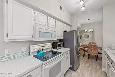 14950 W Mountain View Boulevard #1103, Surprise, AZ 85374 - Photo 7