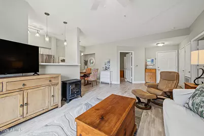 14950 W Mountain View Boulevard #1103, Surprise, AZ 85374 - Photo 11