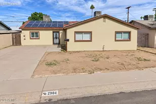 2904 W Cactus Rd, Phoenix, AZ 85029 - Photo 1