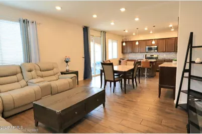 3410 W T Ryan Lane, Phoenix, AZ 85041 - Photo 31