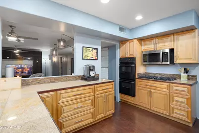 10102 W Deanne Drive, Sun City, AZ 85351 - Photo 15