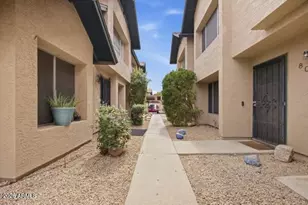 8024 N 48th Ln, Glendale, AZ 85302 - Photo 5