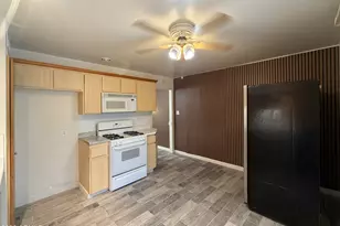 11329 W Duluth Ave, Youngtown, AZ 85363 - Photo 9